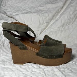 Franco Sarto Suede Platform Sandals